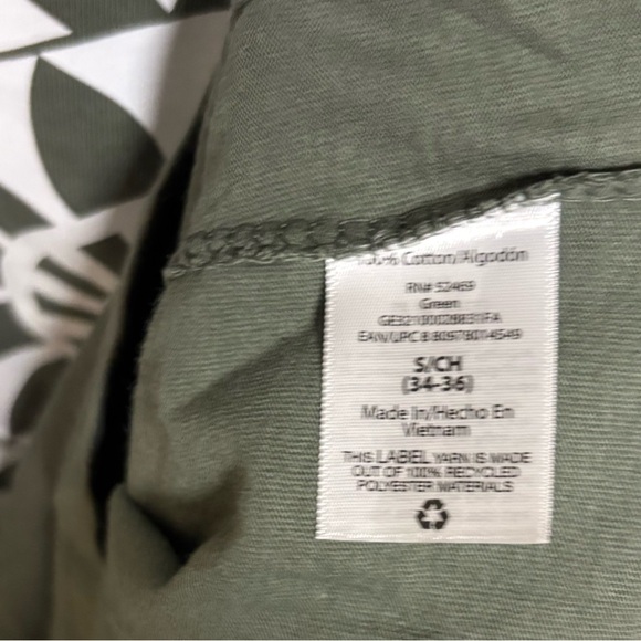 George Olive Green Pumpkin Long Sleeve Tee Size Small - Picture 5 of 6